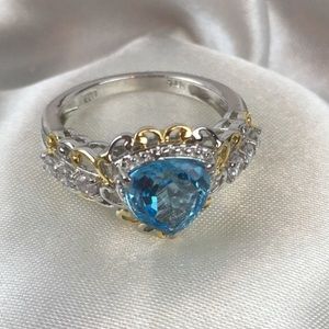 🦋Genuine Electric-Blue Topaz Ring🦋